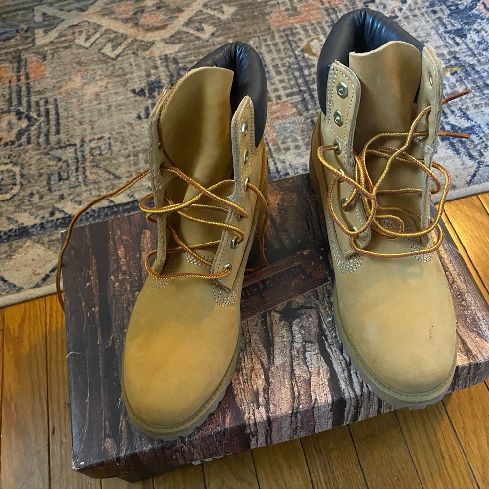Timberlands premium 6 inch classic waterproof series